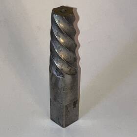 J180 Cleveland Twist Drill Co. # 8 Screw Extractor 3/4 Inch Drive