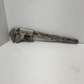 C715 Diamond 15 Inch Adjustable Pipe Wrench Tool And Horseshoe Co Duluth Mn Usa C715 Diamond 15 Inch Adjustable Pipe Wrench Tool And Horseshoe Co Duluth Mn Usa