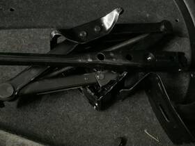 695.ch2r15 Dodge Charger 2015 Tools 793141