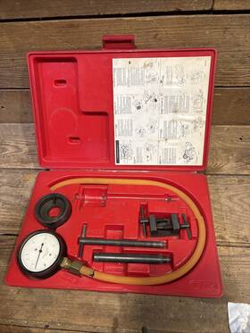 T77l-9500-a Ford Rotunda Otc Model 2700 Vv Carburetor Service Set Incomplete