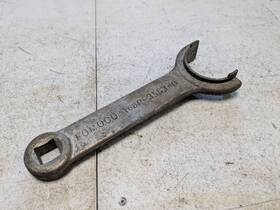 T66p-3553-b Ford Fomoco Worm Bearing Locknut Tool Or Spanner Wrench T66p-3553-b Ford Fomoco Worm Bearing Locknut Tool Or Spanner Wrench