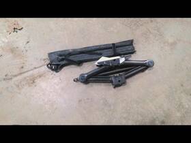 695.fd8e18 Ford Truck Expediton 2018 Tools 686194