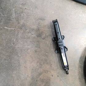 695.ho1418 Honda Cr-v 2018 Tools 760421