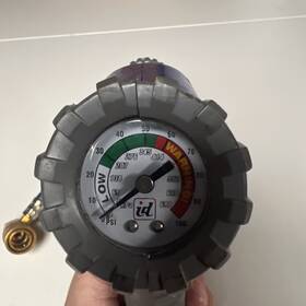 Interdynamics 305380092826 Ac Pressure Gauge Interdynamics 305380092826 Ac Pressure Gauge