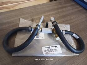 Ch-37287-1a Kent-moore 3/8 Inch Fuel Line Pressure Tap And Shutoff Adapter Ch-37287-1a Kent-moore 3/8 Inch Fuel Line Pressure Tap And Shutoff Adapter