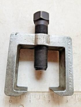 J-36831 Kent-moore Upper Ball Joint Puller / Remover Tool