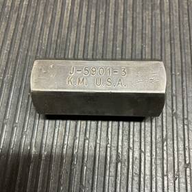 J-5901-3 Kent-moore Used Detroit Diesel 2 Cycle Tachometer Drive Remover Adapter J-5901-3 Kent-moore Used Detroit Diesel 2 Cycle Tachometer Drive Remover Adapter