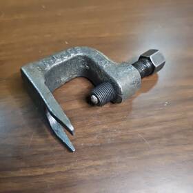 J-6627 Kent-moore Wheel Stud/ball Joint Remover J-6627 Kent-moore Wheel Stud/ball Joint Remover