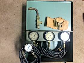 J-7068 Kent Moore Vintage Kent-moore Fuel Pressure Gauge Kit In Original Metal Case