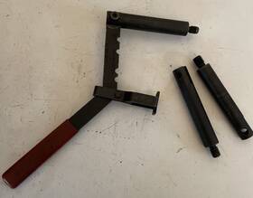 J-7455-3 Kent Moore Valve Spring Compressor Tool Detroit Diesel 53 71 92 Series J-74553 J-7455-3 Kent Moore Valve Spring Compressor Tool Detroit Diesel 53 71 92 Series J-74553