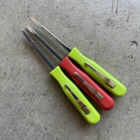Pn2cg Mac Tools Pn2bc Pn2c Slotted Screwdriver And Mini Pocket Bent Prybar Lot Of 3