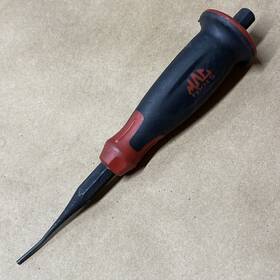 Pp3hgb Mac Tools Pin Punch 3/32 Inch With Molded Grip Holder