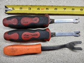 Ut028 Mac Tools Upholstery And Door Trim 3 See Pics Preowned