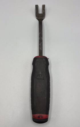 Ut4ua Mac Tools Mac-grip U-notch Upholstery Tool - 11/32 Inch Pre-owned Free Ship