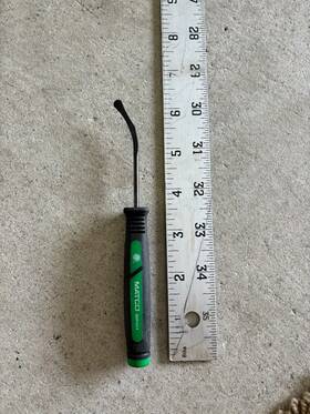 Srp4g4 Matco 6 Inch Curved O-ring Remover - Green Srp4g4 Matco 6 Inch Curved O-ring Remover - Green