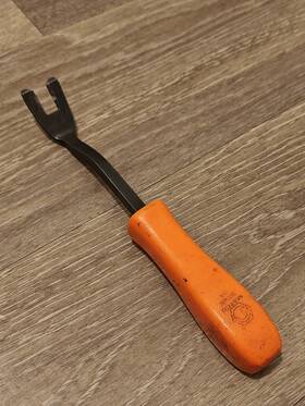 Dto4m Matco Tools Usa Trim Pad Clip Removal Tool Orange Hard Handle Vintage