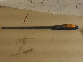 Hdso25b Matco Tools Pbb25c Pbg25c Pbp25c 25 Inch Angled Tip Striking Handle Pry Bar Orange And Black