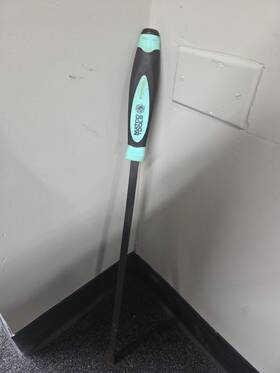 Pbtt25c Matco Tools 25 Inch Curved Tip Striking Handle Pry Bar Teal Blue Usa