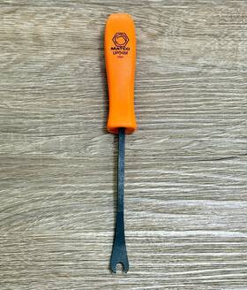 Matco Tools Up04m Upo4m Inch U Notch Upholstery Tool - Door Trim Panel Molding Etc