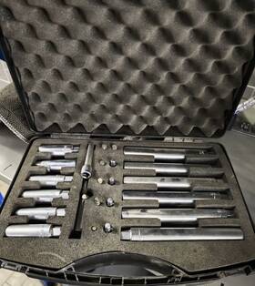 Mercedes-benz 001589031600 Shock Absorber Disassembly Socket Tool Set Original Mercedes-benz 001589031600 Shock Absorber Disassembly Socket Tool Set Original