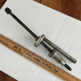 210-589-00-43-05 Mercedes-benz Oem Special Puller Tool 210-589-00-43-05 Mercedes-benz Oem Special Puller Tool