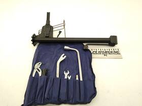 695.mb1c03 Mercedes-benz Clk430 A208 Convertible Spare Tire Jack Tool Set Fits 1998-2003 98 99 695.mb1c03 Mercedes-benz Clk430 A208 Convertible Spare Tire Jack Tool Set Fits 1998-2003 98 99