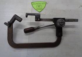 C-3422-b Miller C-3422-8 Vintage Valve Spring Compressor Specialty Tool C-3422-b Miller C-3422-8 Vintage Valve Spring Compressor Specialty Tool