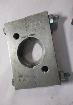 C-4886 Miller Tool Bearing Remover Specialty Without Screws C-4886 Miller Tool Bearing Remover Specialty Without Screws