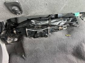 695.da1704 Nissan Jack Titan 2004 Tools 1055691