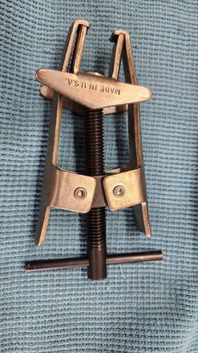 Oem 638037774801 Universal Overhead Valve Spring Compressor