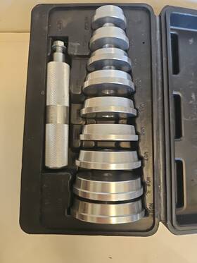 Orion Motot Tech 076812670342 Omt Bearing Race And Seal Driver Master Set 9 Discs Collar Axle Used Little Orion Motot Tech 076812670342 Omt Bearing Race And Seal Driver Master Set 9 Discs Collar Axle Used Little