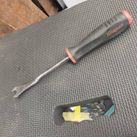 Asg186a-b Snap-on Trim Pad Removal Tool Black/red Soft Grip Used