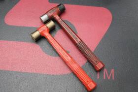 Be224 Snap-on Pair 2 Vintage Hammers 24oz Brass And 16oz Deadblow