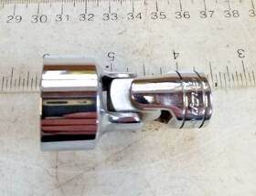 Fs28 Snap-on 3/8 Drive Sae 7/8 Inch 6 Point Swivel Universal Joint Socket