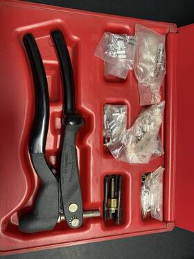 Hp600a Snap-on Tools The Nutter Rivet Nut Gun Tool Set Hp 600a Hp600a Snap-on Tools The Nutter Rivet Nut Gun Tool Set Hp 600a