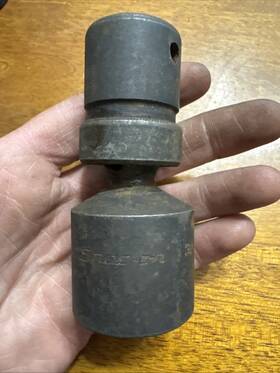 Ipl38b Snap-on 1/2 Inch Drive 6 Point 1-3/16 Shallow Swivel Impact Socket