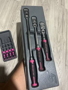 Rat3fhfep Snap-on Pink Handle Hook Pick Set 4-piece For 3pc 3/8 Inch Drive Rat3fhfep Snap-on Pink Handle Hook Pick Set 4-piece For 3pc 3/8 Inch Drive