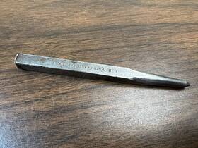 S-604 Snap-on Vtg Tools - 1/8 Inch Center Punch Length 4-1/2 Usa