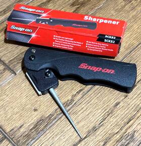 Scks-2 Snap-on Scks2 Tools Folding Knife Blade Sharpener Pocket Locking Steel Ceramic Box
