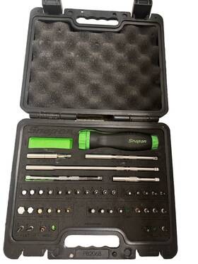 Sgdmrc44fg Snap-on Tools 44 Piece Ratcheting Screwdriver Master Sgdmrc44fg Snap-on Tools 44 Piece Ratcheting Screwdriver Master