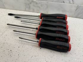 Sgdx60br Snap-on Sgdx60 Red 6pc Combination Screwdriver Set With Flat And Phillips #1 #2 #3