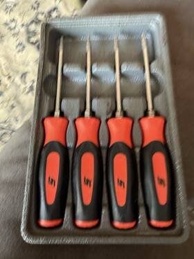 Sgtx40br Snap On Snap-on Torx Set. Instict Soft Grip Mini Tip Drivers. Red