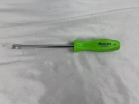 Sprg625g Snap-on Sprg625 Tools Usa Green 13/32 Inch Blade Width Push-pull Spring Tool Sprg625g Snap-on Sprg625 Tools Usa Green 13/32 Inch Blade Width Push-pull Spring Tool