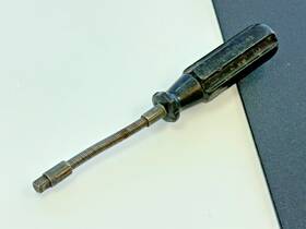 Tm62 Snap-on Early Tools Usa 1/4 Inch Flexible Shaft Socket Driver Spinner Vtg Model