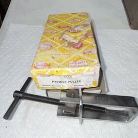 62010 Solder Seal Vintage Handle Puller No Radiator Specialty Co With Box Rare 62010 Solder Seal Vintage Handle Puller No Radiator Specialty Co With Box Rare