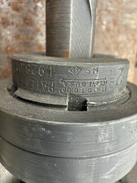 P-k20-a Sunnen Cylinder Hone 2 3/8 Inch As Shown If You Know What It Is Tell Me