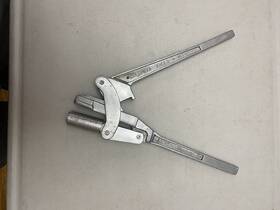 5152497 Timberline Squeeze Off Clamp