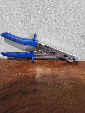 16900 Tool Aid Sheet Metal Snips 18 Gage Steel