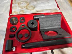 00002-00800 Toyota 1977 1/2 Power Steering Gear Housing Overhaul Tool Set With Case