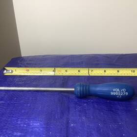 9995279 Volvo Special Service Tool